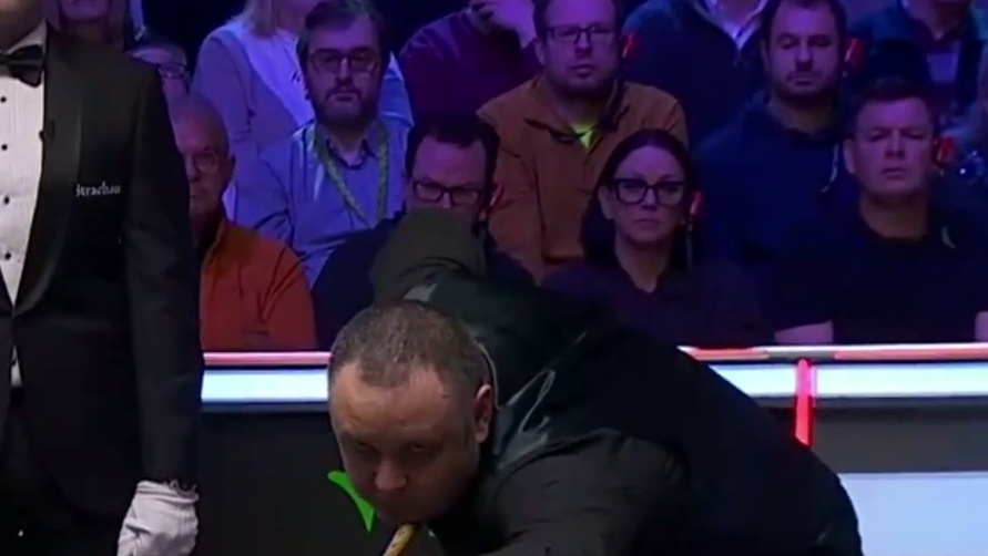 2025斯诺克英国锦标赛：特鲁姆普vs马奎尔