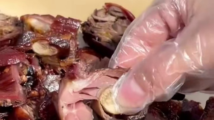 大缠丫头离开开封前一定要带走的三件套！开封