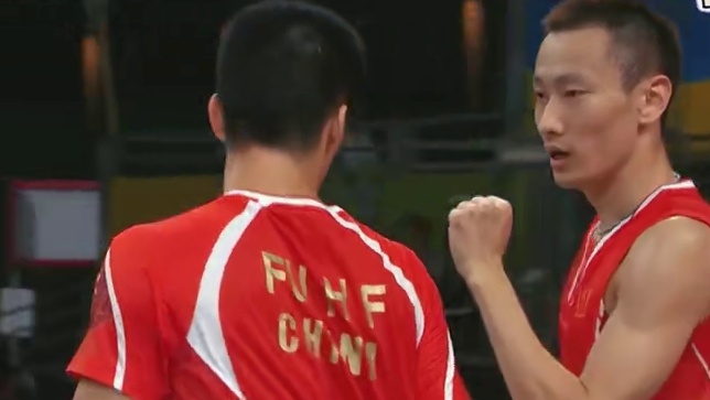 南风组合 今日话题：你搭档是怎么给你打气？