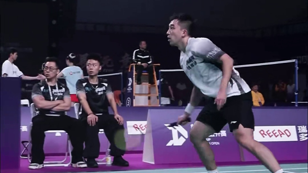 击败省队强手 张维伊挺进八强