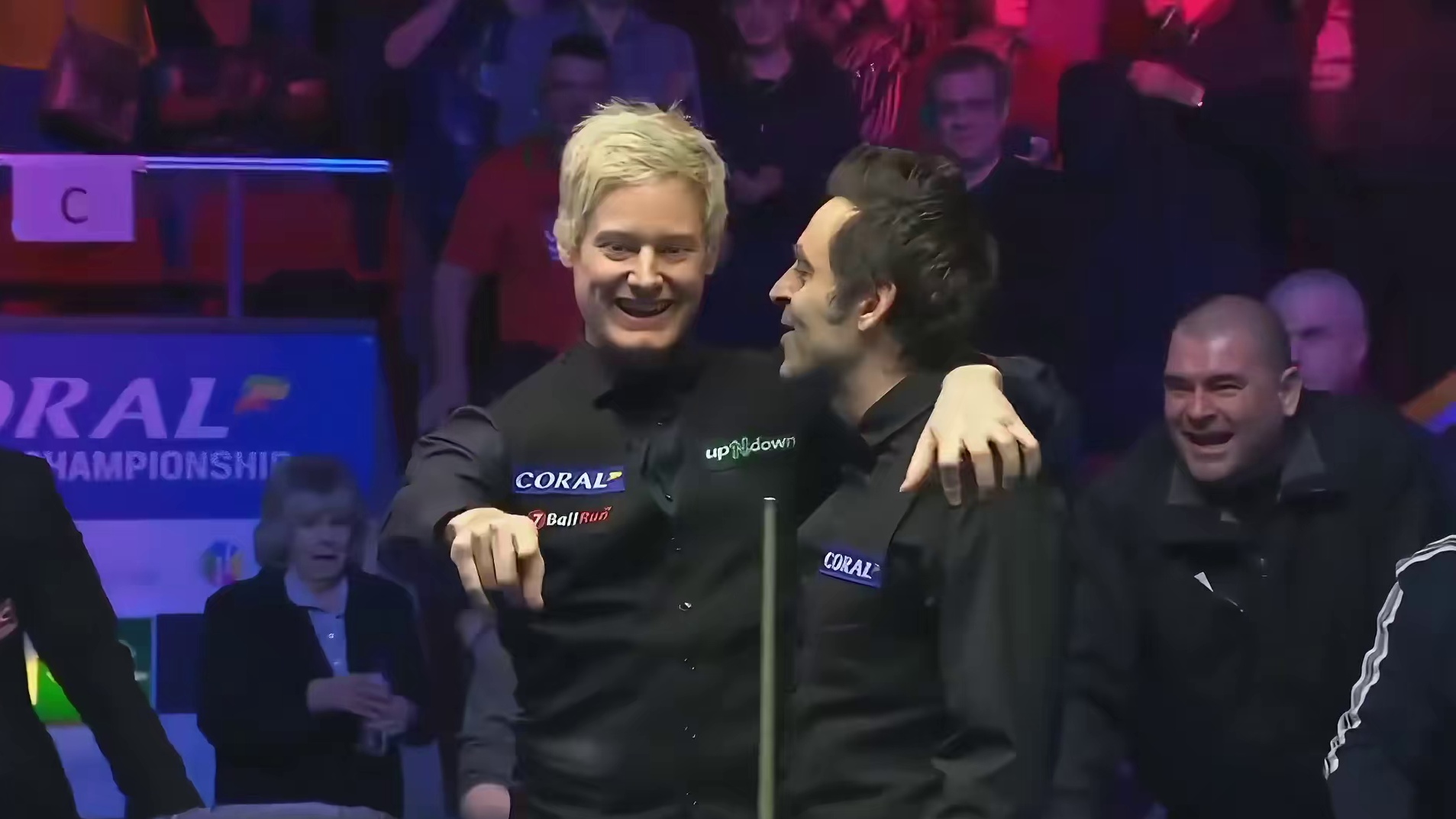 斯诺克最温情的夺冠现场，江湖不是打打杀杀，而是人情世故！