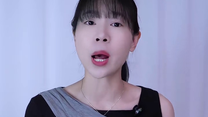 手机的歌曲怎样下载到优盘？方法原来如此简单，老年人也能学会