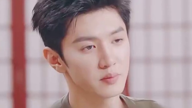 陈哲远你小子对感动过敏是吧，当之无愧的煽情氛围破坏者