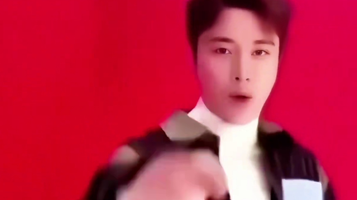 千万不要膨胀的太早，贾乃亮破防就在一瞬间