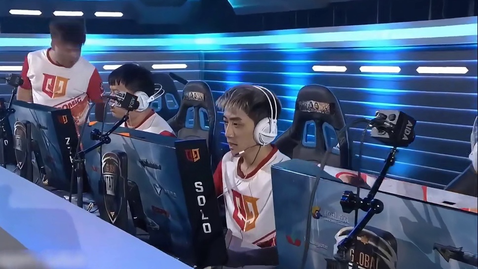 当年真是颜值与实力并存啊