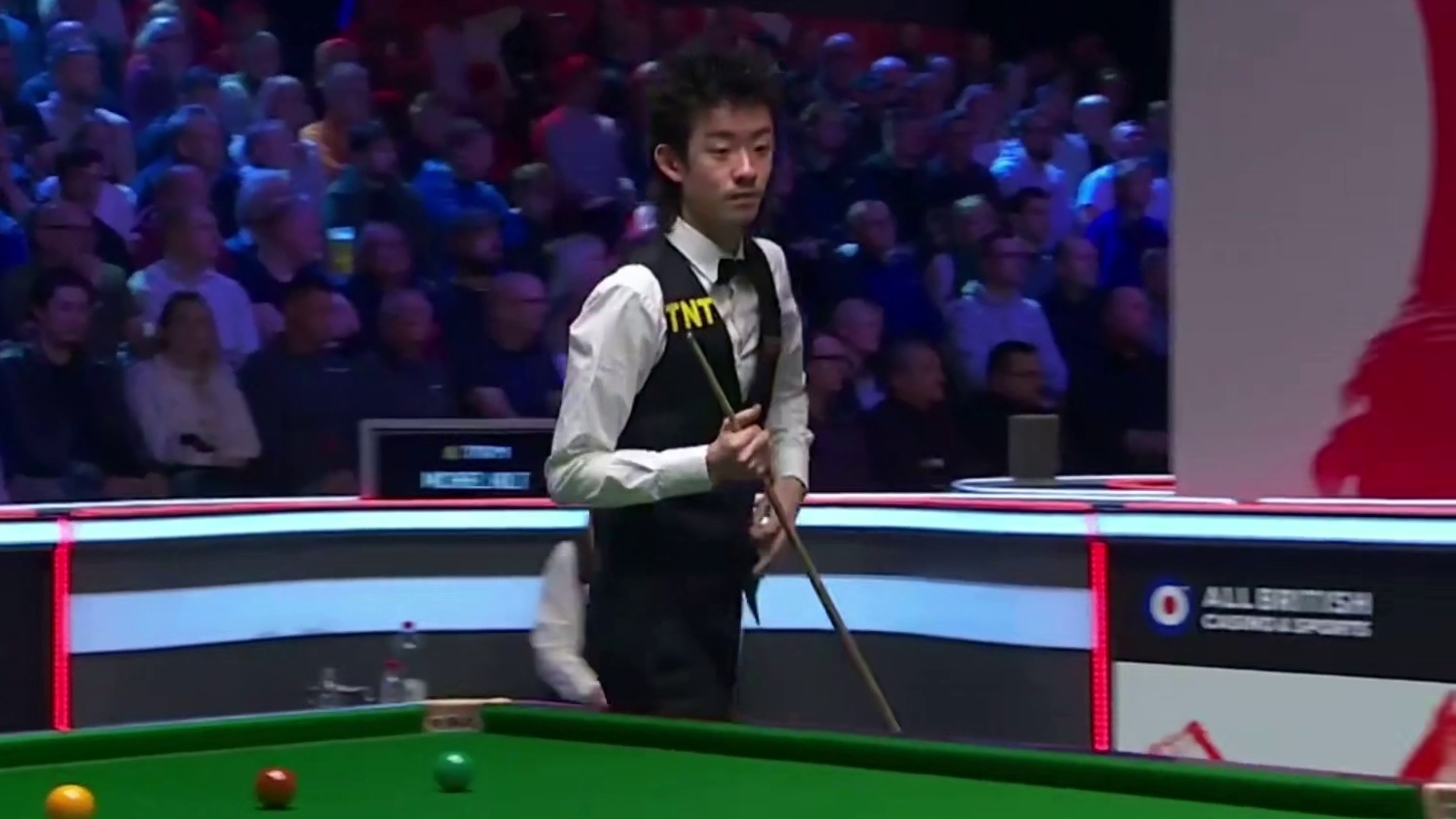 2025斯诺克英国锦标赛：吴宜泽vs霍尔特
