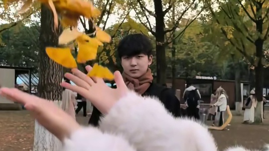 华为Mate80 Pro Max960帧慢动作终于回归了！华为Mate80Pro