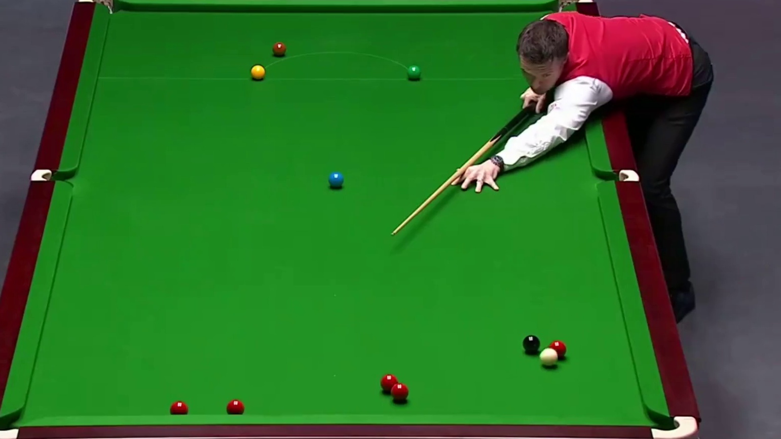 2025斯诺克英国锦标赛：吴宜泽vs霍尔特
