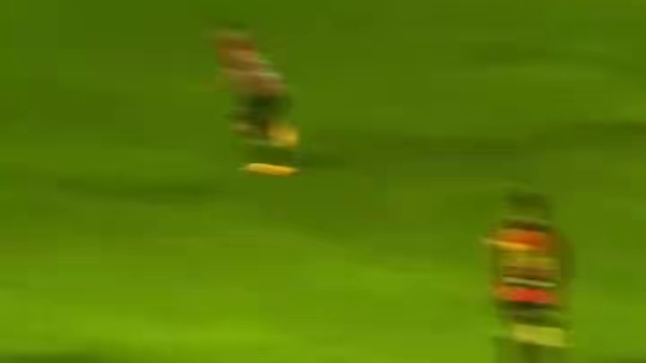 感觉突然回到检阅尤文后防线那一刻