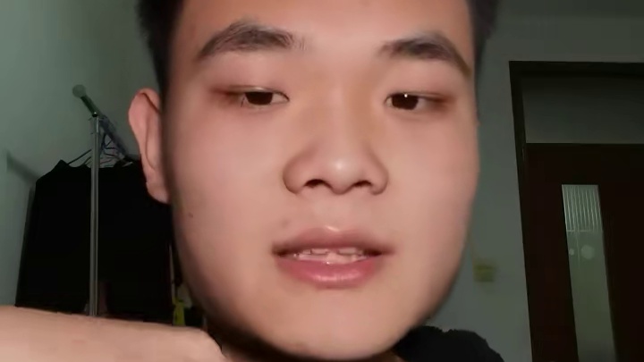 这场临时冠军站真的合理吗？ 盖奇和帕迪的比赛，作为轻量级临时冠军战合理吗 盖奇vs帕