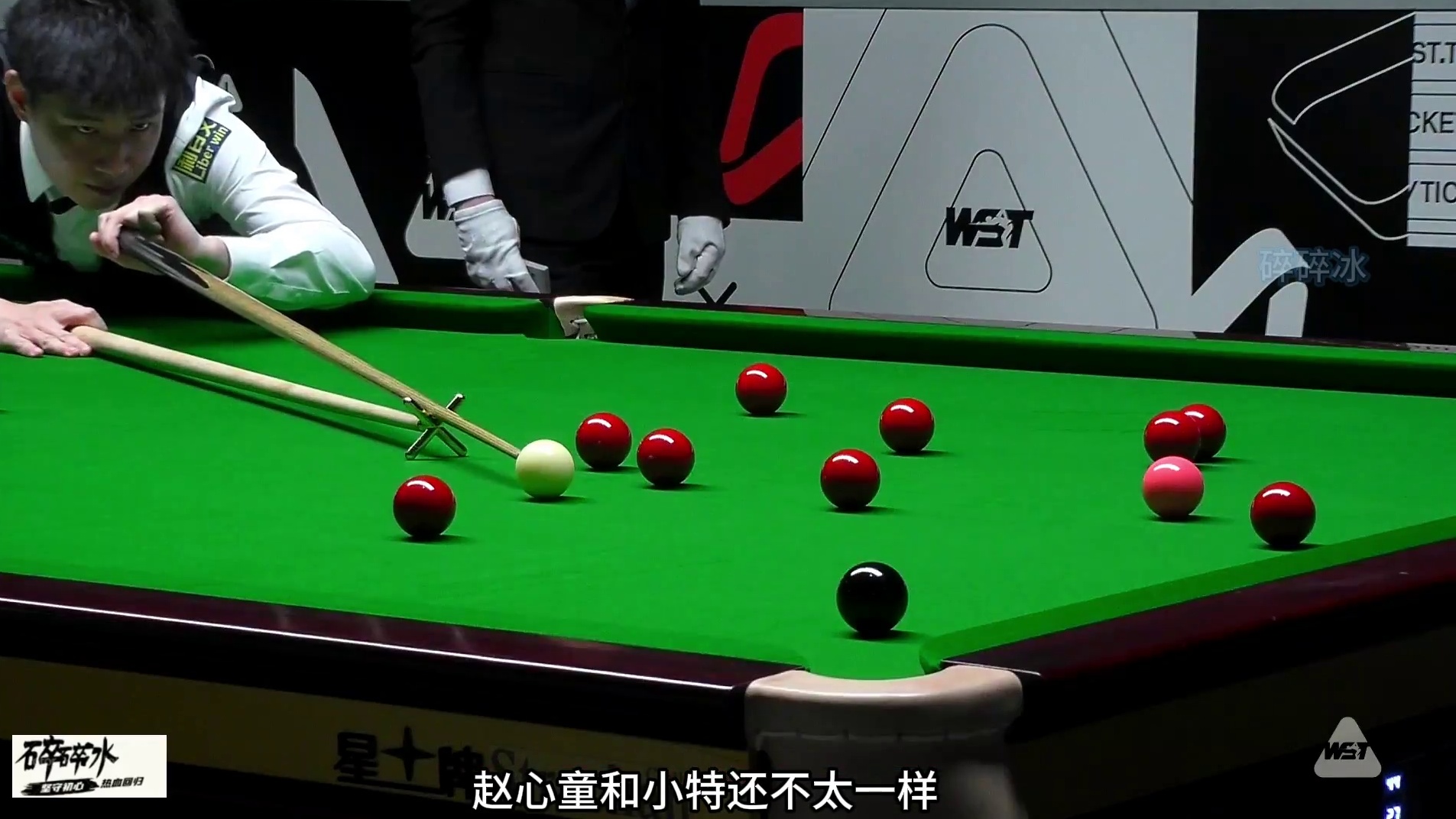 赵心童再度演绎露头杀，上手单杆105清台，龙泽煌：真打不过！