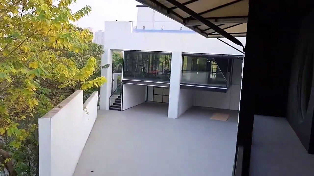 这还能睡觉！我滴妈