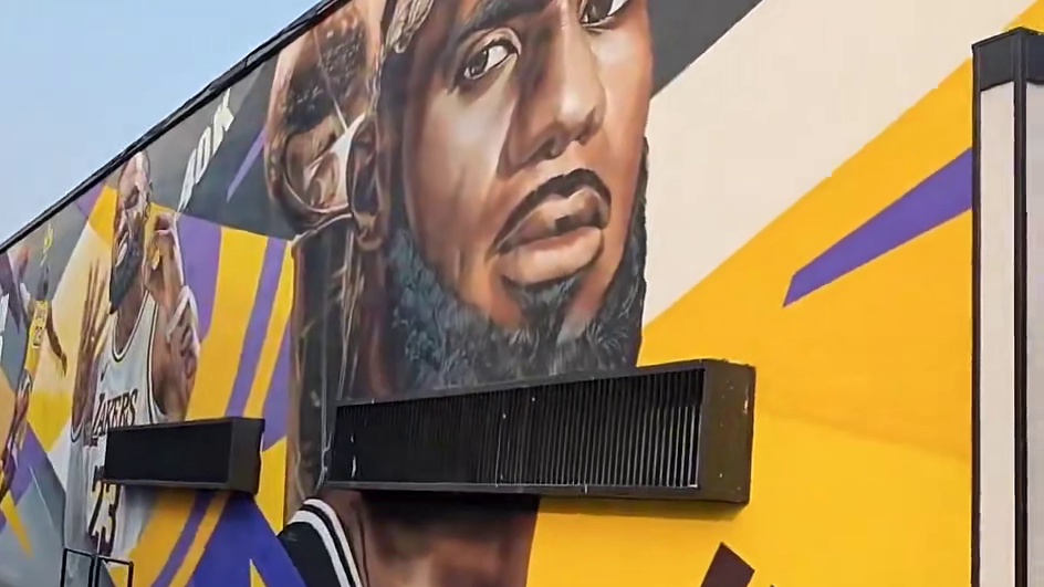 新场地装修200W全是直播间