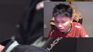 蛋看Xielo英雄M4撿狙四殺直呼變態(tài)