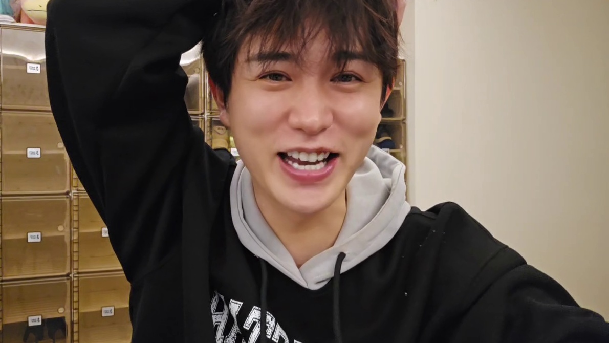 童锦程：荆轲刺秦王为何绕柱子转弯？