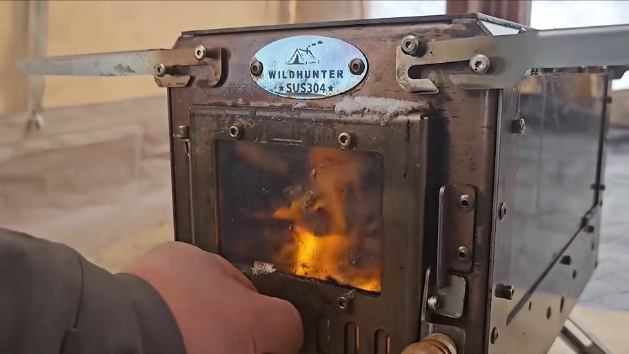 阿德夫妇沉浸式极地露营