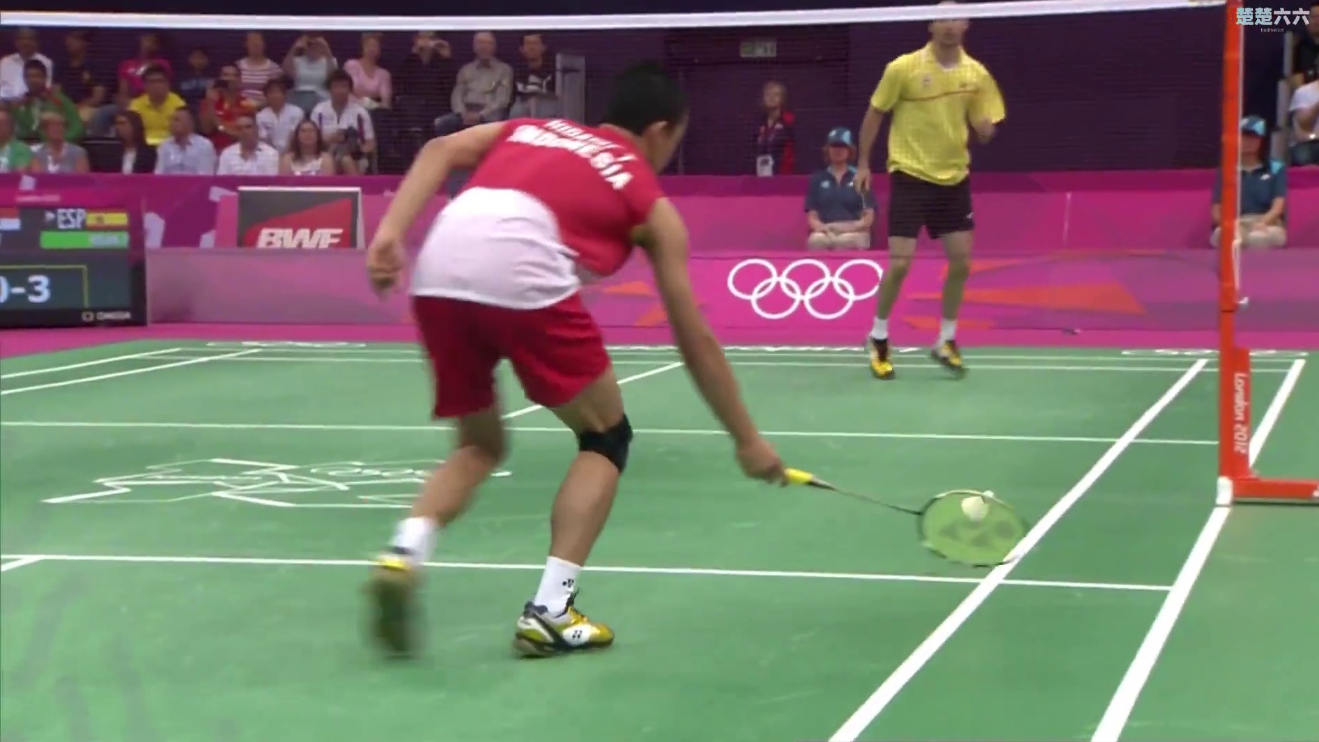 陶菲克的正手突击居然比反手还猛，同时对于反手也是绝对的自信