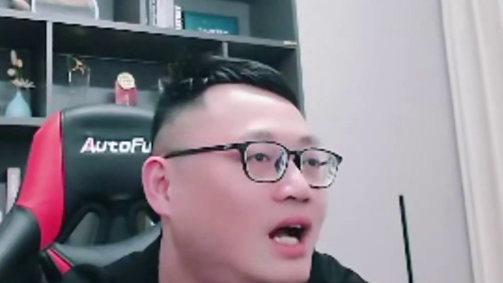 啥叫天胡，降维打击