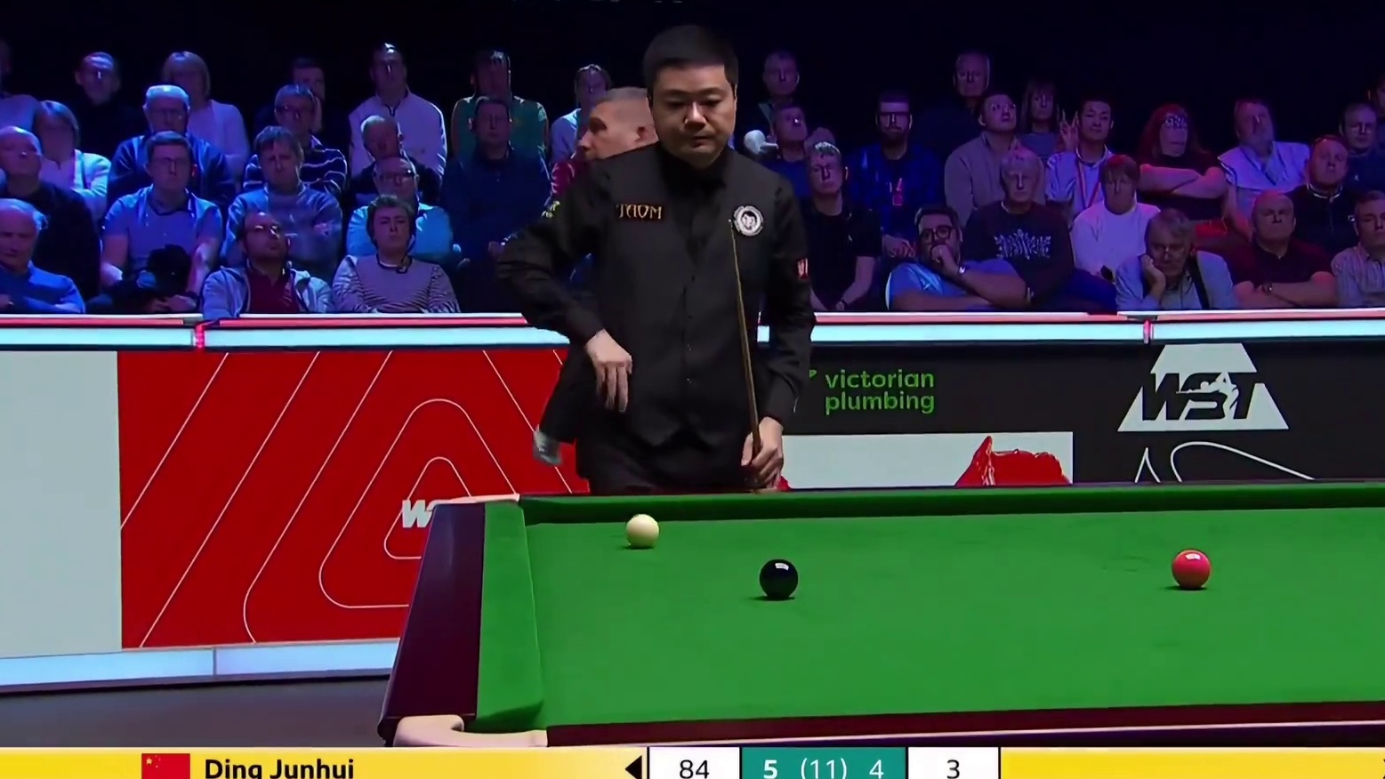 最新比赛，丁俊晖全场两杆破百，德比之战6:4击败徐思，晋级16强！