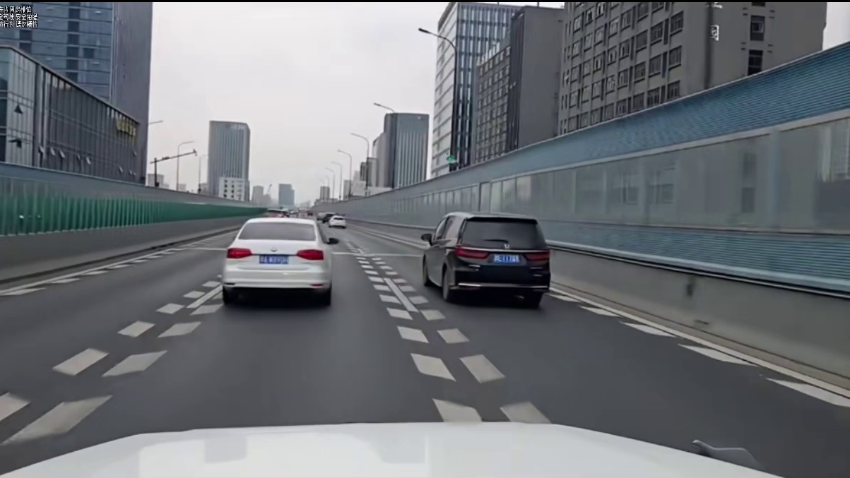 刀片#小小小酷哥 #奔驰大g #开车第一视角 #名场面 #组织1995