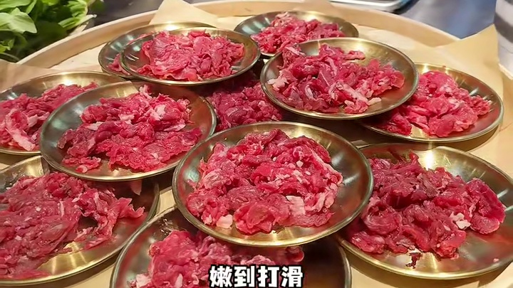 真没到在瑶海万达9.9就可以吃上粉小主大片原汤牛肉粉！#这个真的太好吃了 #粉小主长沙鲜切牛肉粉 #