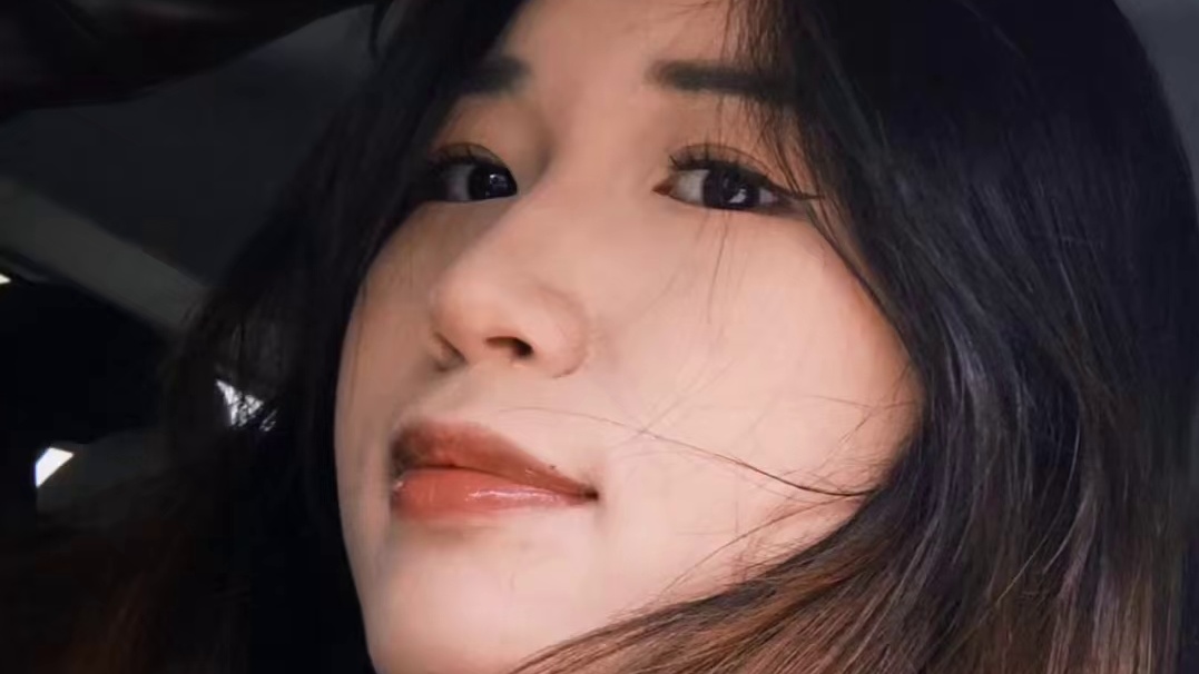 你女朋友很美 那她会玩和平精英吗