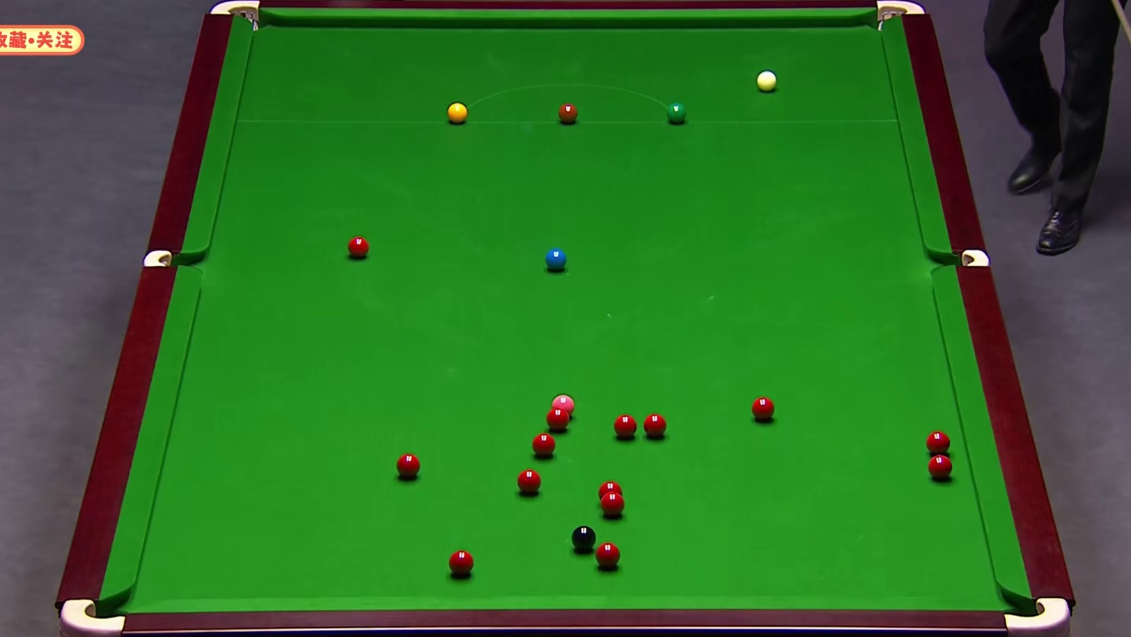 2025斯诺克英锦赛！奥沙利文轰史诗级破百，神操作k球绝杀周跃龙