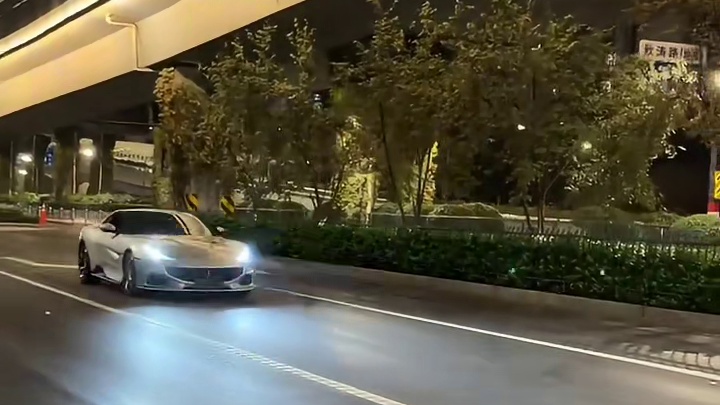 新款法拉利？#法拉利 #超跑豪车 #超跑声浪 #超跑