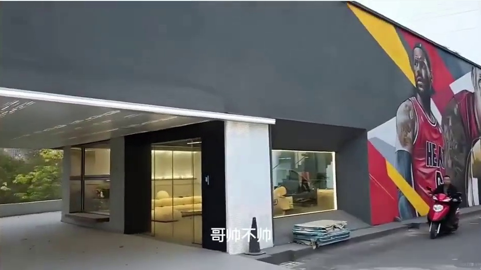 这场地顺哦，已经拿下了。
#小小小酷哥 #组织1995