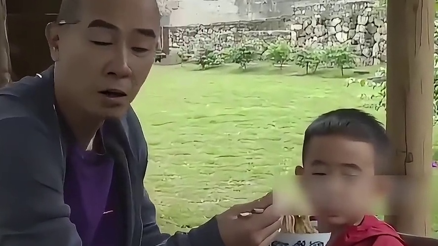 Jasper陈小春真是我爸爸吗