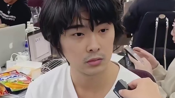 表面是公司，实际是托管所