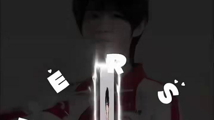 新定妆照出炉！这一次，全力以赴！ #2025挑战者杯定妆照   #2025王者荣耀挑战者杯   #成