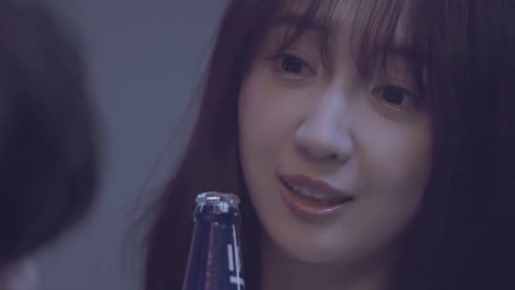 “微醺是结束疲惫一天最好的方式”