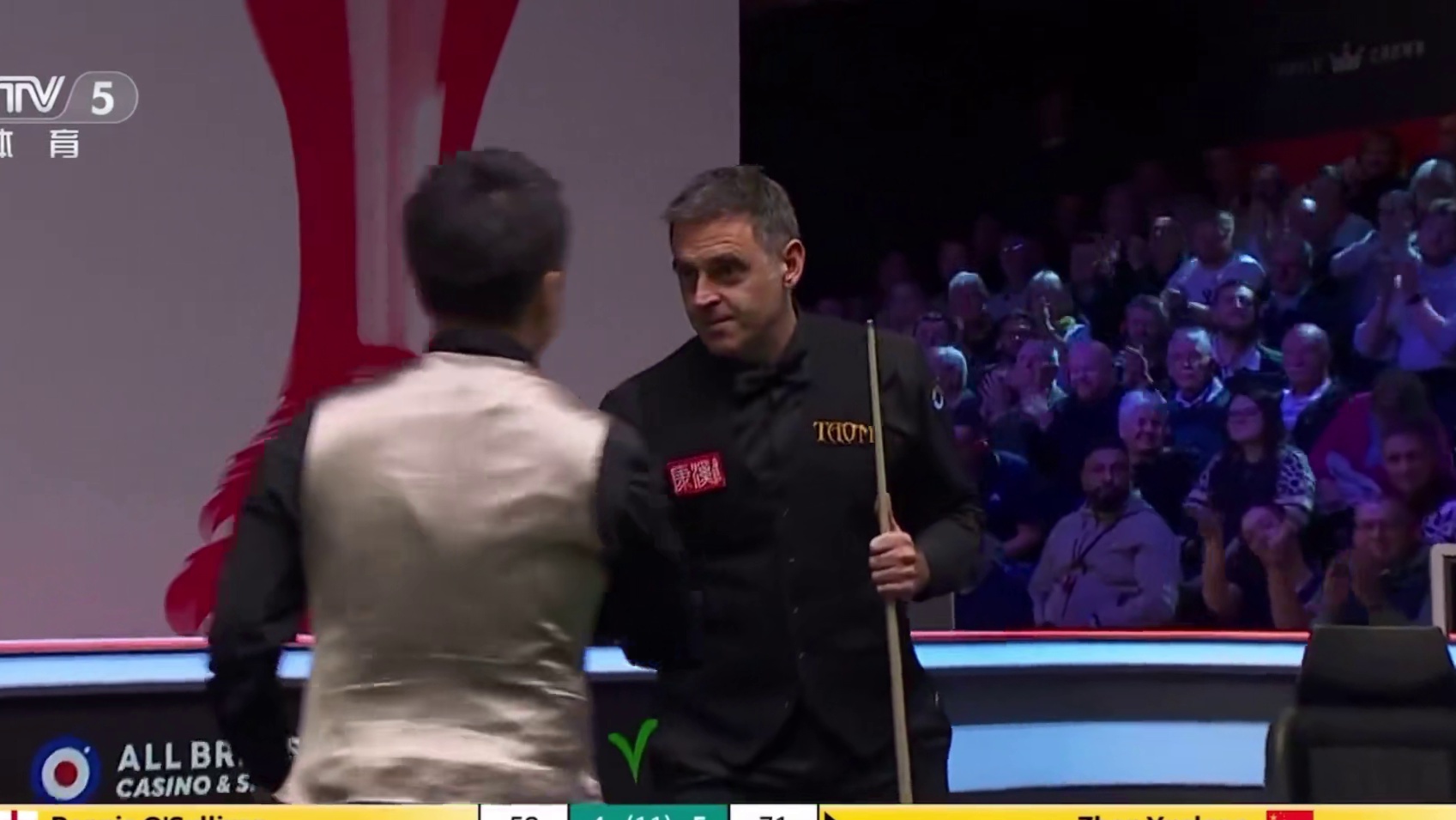 2025斯诺克英锦赛首轮，周跃龙6:4战胜奥沙利文，晋级十六强！#斯诺克 #斯诺克英锦赛 #周跃龙 