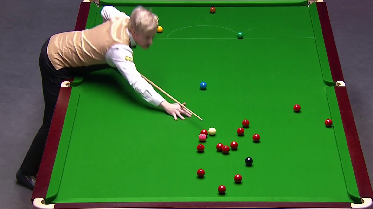 2025英国斯诺克锦标赛：吴宜泽vs罗伯逊