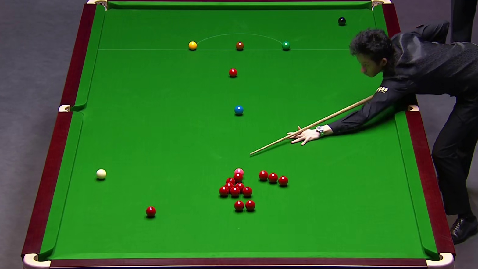 2025斯诺克英国锦标赛：吴宜泽vs罗伯逊