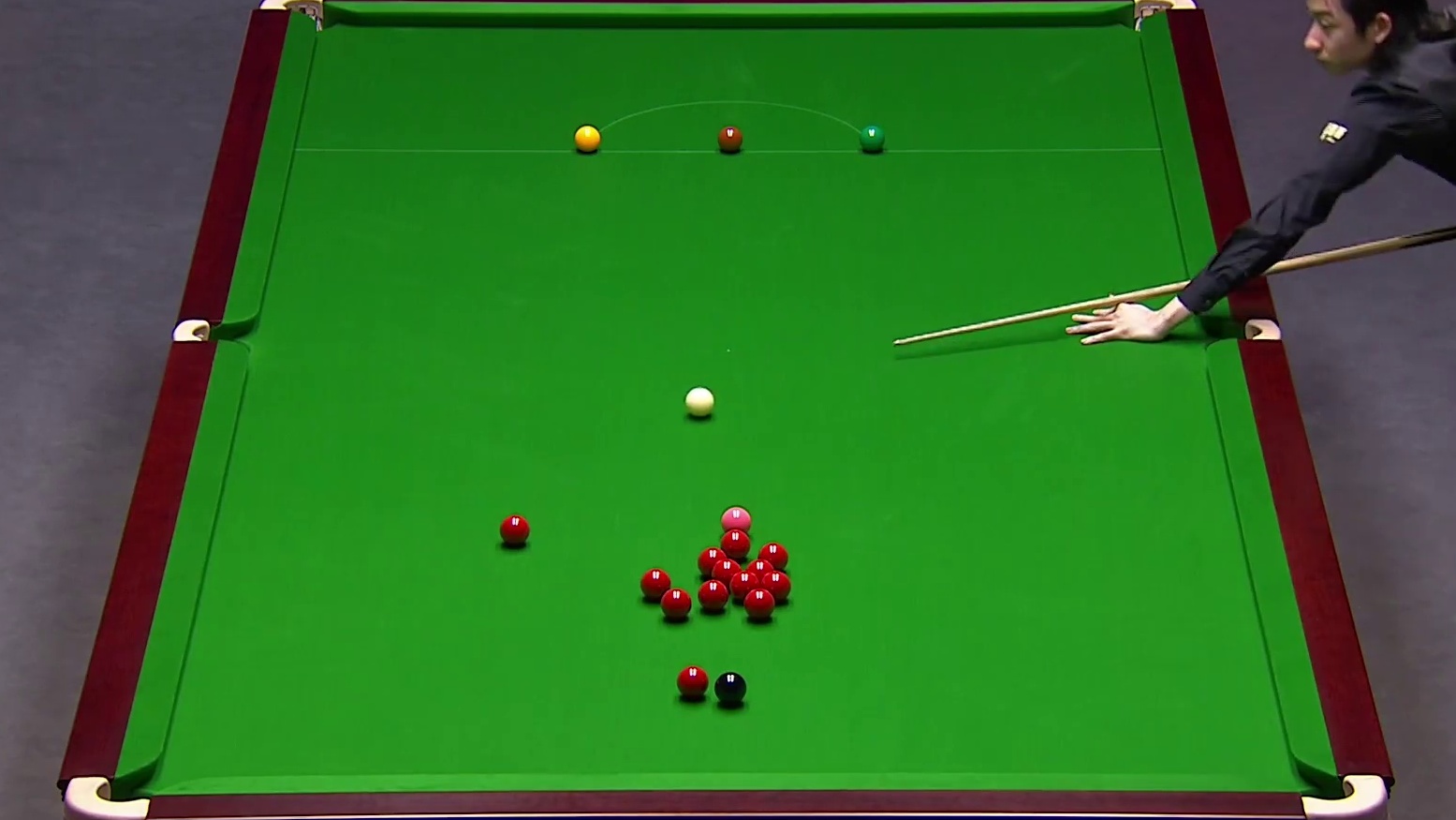 2025斯诺克英国锦标赛：吴宜泽vs罗伯逊