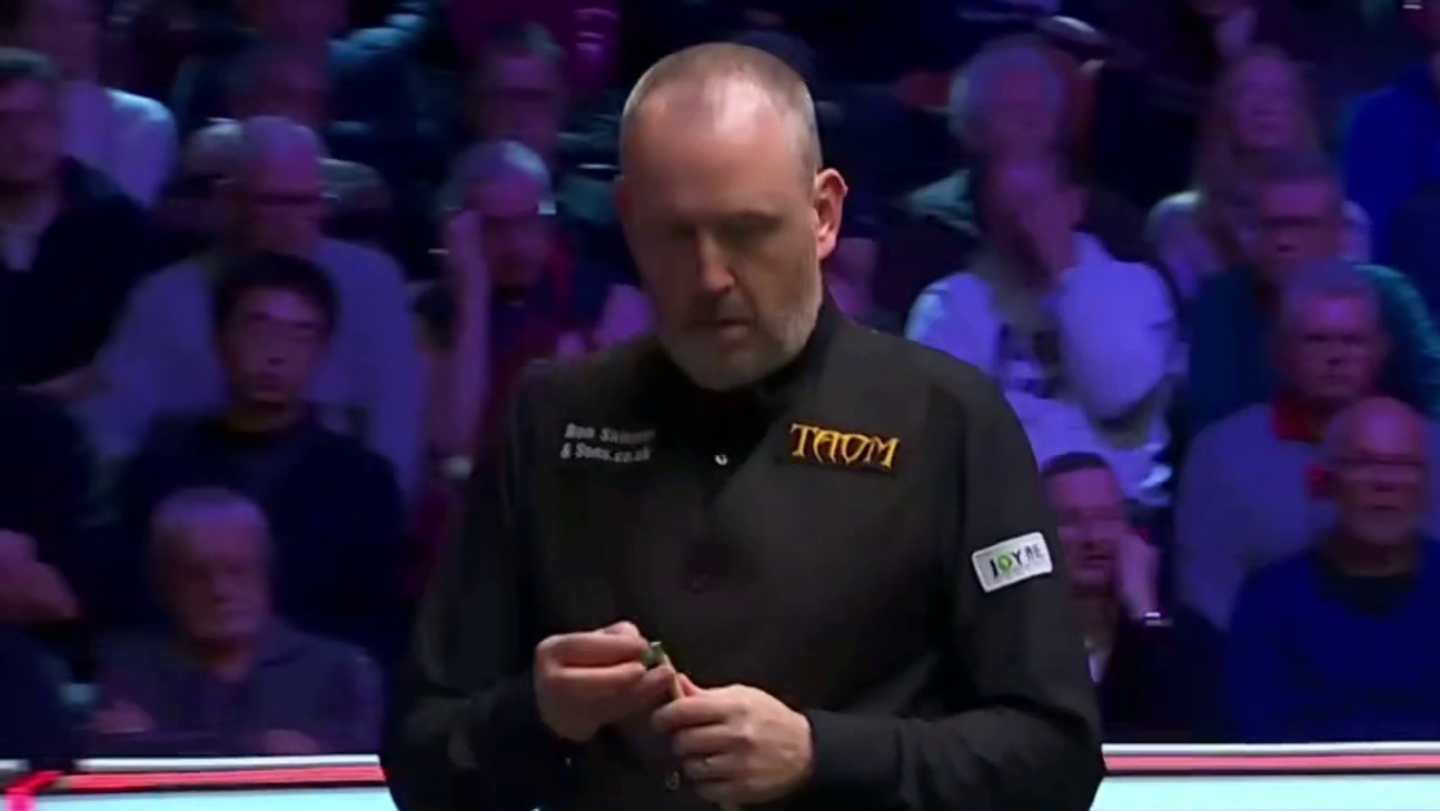 2025斯诺克英国锦标赛；威廉姆斯vs庞俊旭