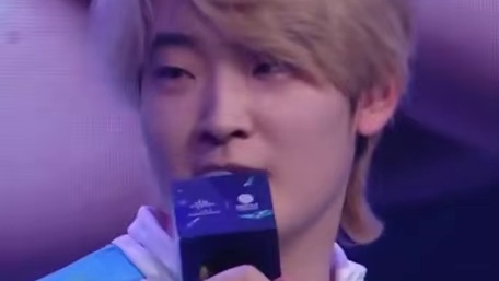 YBG绝境翻盘战胜MGLZ，FishGod接受采访直言不想在家门口输给外国队伍，决赛对阵GZG更不会