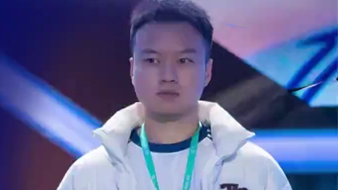 【赛后采访】2025CFS世界总决赛·小组赛，EP 2:0 IC，EP_First:严谨地打好每一场