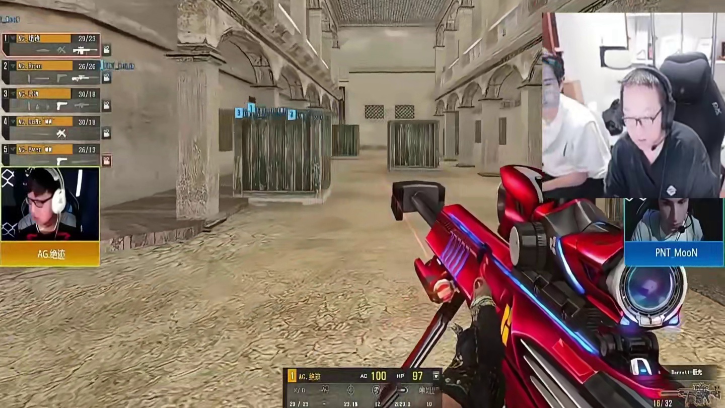 倔鸡翻看以前打比赛的视频 素质太低了步枪手打狙绿豆拿个步枪 还每人只杀三十个 打完比赛直接去给对面道