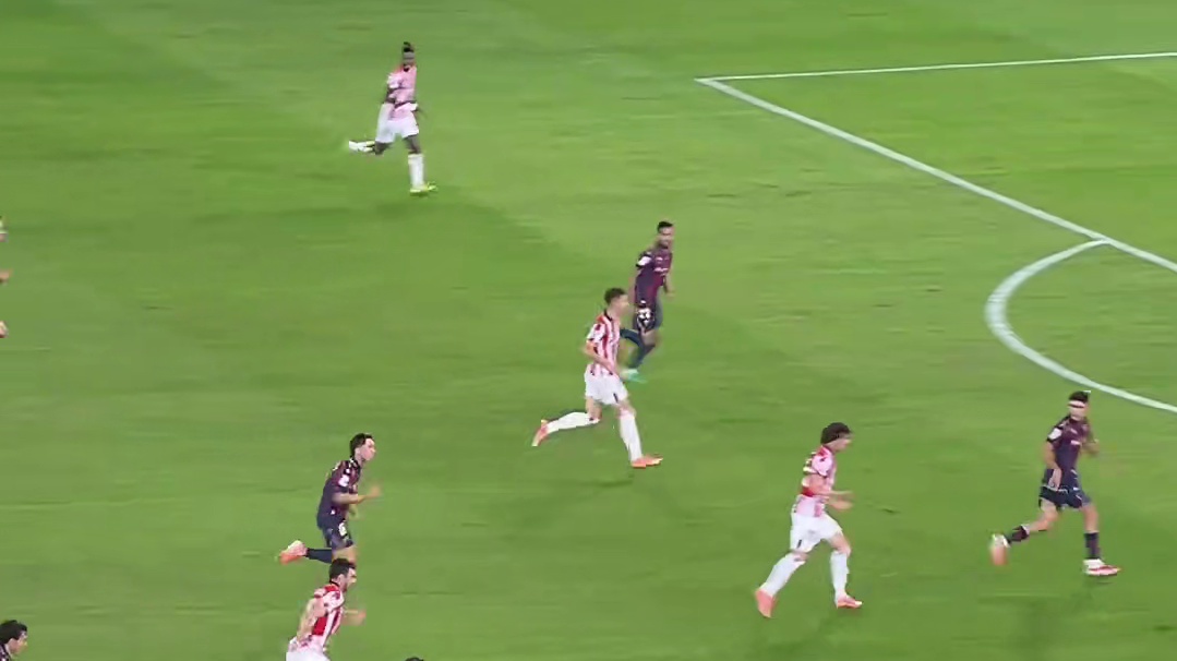 足球嘛就要笑着踢