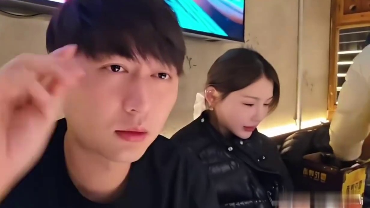 精彩时刻没了。
#小小小酷哥 #组织1995