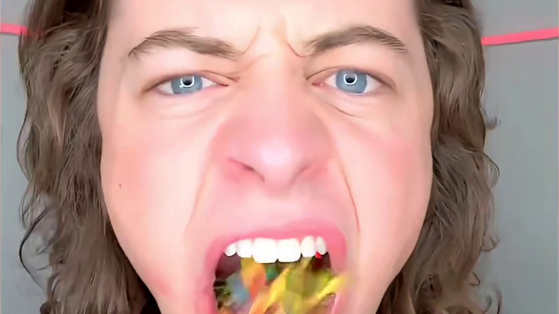 独特系列挑战_辣王独秀 #吃货 #外国人 #老外 #巧克力 #美食