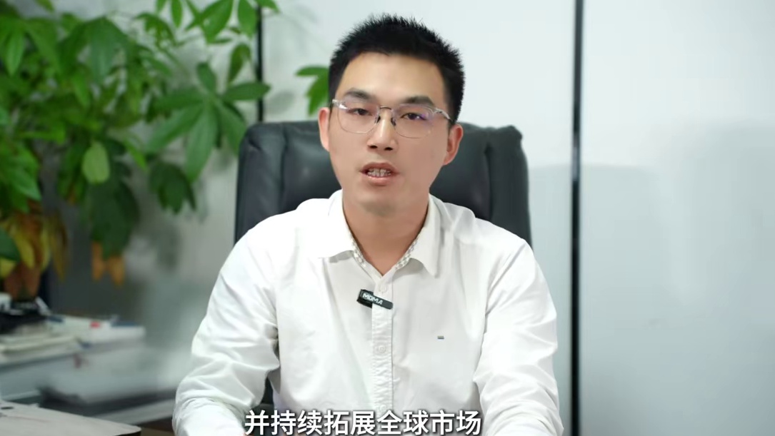 对话品牌创始人-创意 构建开放的技术和创意生态，以开放的心态汇聚创意力量，将前沿设计、艺术美学以文化