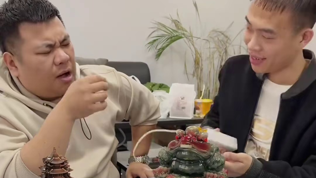 我发布了一个新视频，快来围观吧！