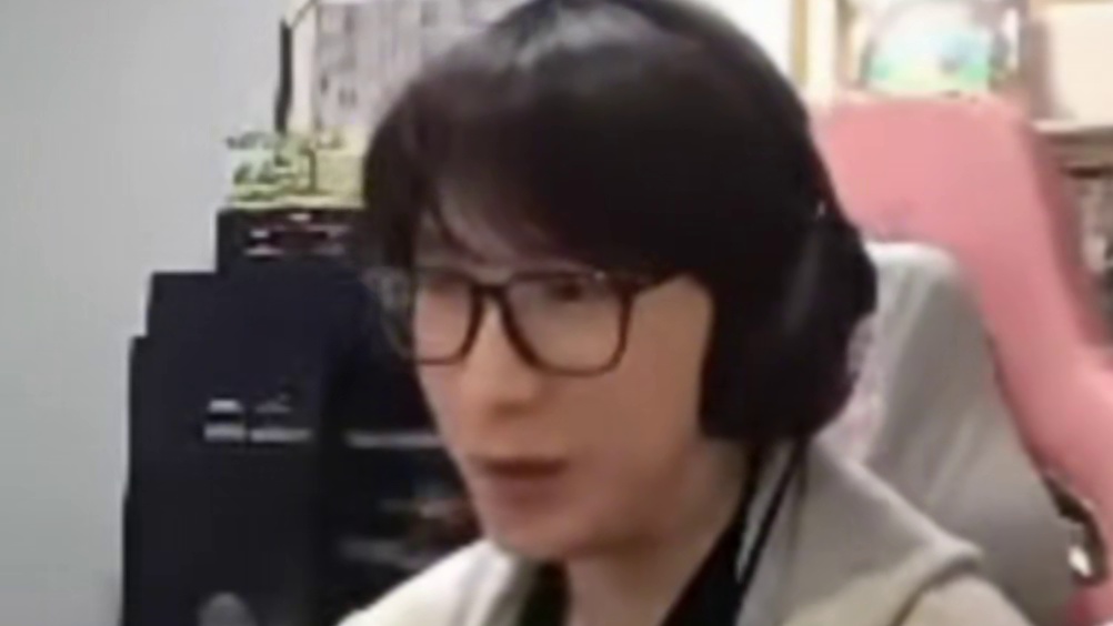 这苏弟被蛋调成啥了，直言除了钱和命啥都能给蛋