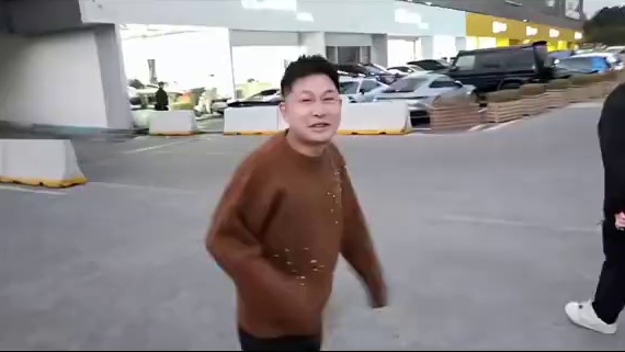 汽车城偶遇gt3rs#小小小酷哥 #992gt3rs