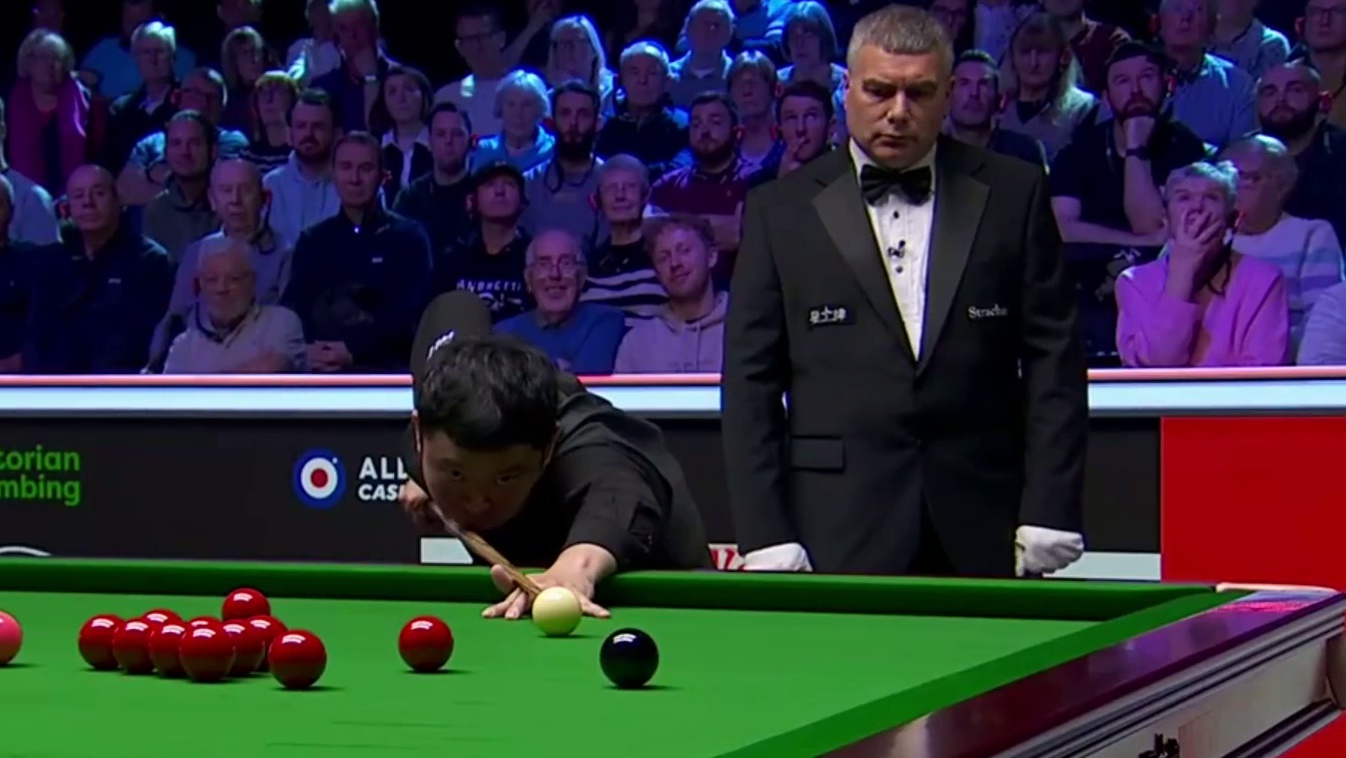 2025斯诺克英国锦标赛；张安达vs赵心童