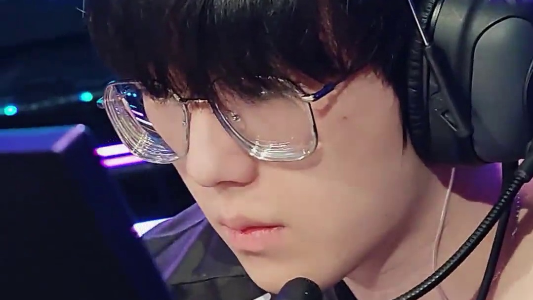 我又回来了 #EDG #无畏契约 #smoggy #比赛 #电竞